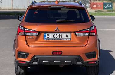 Внедорожник / Кроссовер Mitsubishi ASX 2021 в 