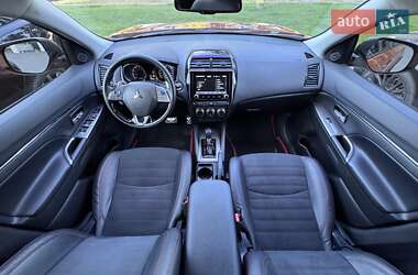 Внедорожник / Кроссовер Mitsubishi ASX 2021 в 