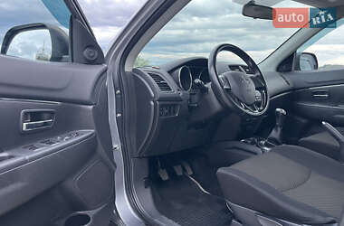 Внедорожник / Кроссовер Mitsubishi ASX 2017 в 