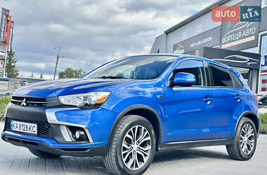 Внедорожник / Кроссовер Mitsubishi ASX 2018 в 