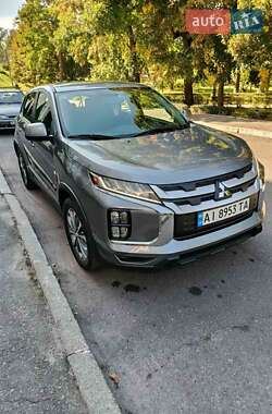 Внедорожник / Кроссовер Mitsubishi ASX 2021 в 