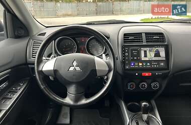 Внедорожник / Кроссовер Mitsubishi ASX 2012 в 