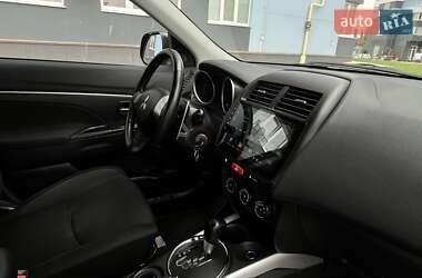 Внедорожник / Кроссовер Mitsubishi ASX 2012 в 