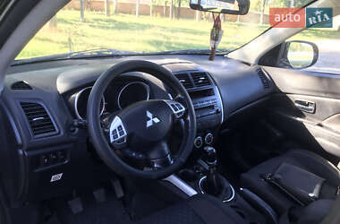 Внедорожник / Кроссовер Mitsubishi ASX 2010 в 