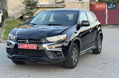Внедорожник / Кроссовер Mitsubishi ASX 2018 в 