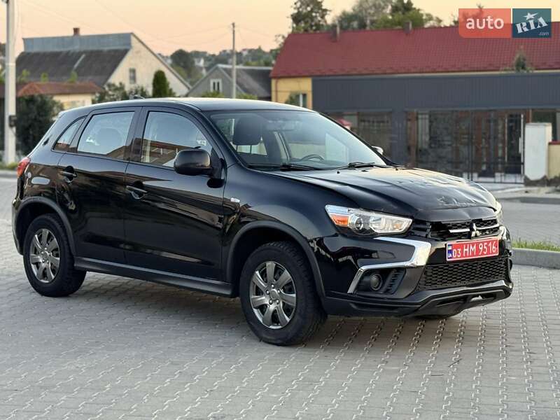 Внедорожник / Кроссовер Mitsubishi ASX 2018 в Львове