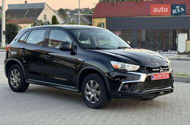 Внедорожник / Кроссовер Mitsubishi ASX 2018 в 
