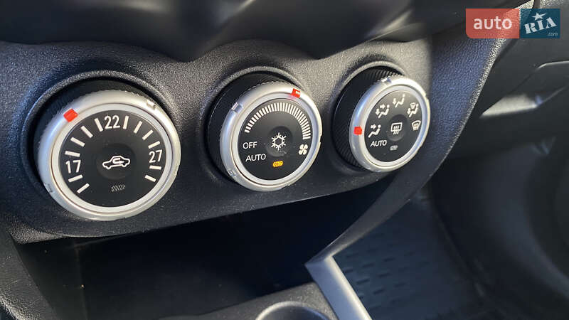 Внедорожник / Кроссовер Mitsubishi ASX 2010 в Луцке