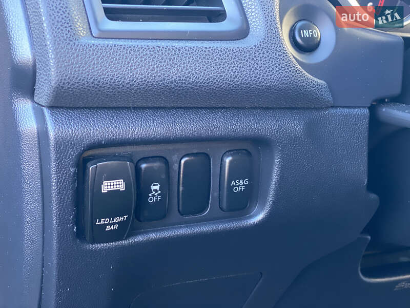 Внедорожник / Кроссовер Mitsubishi ASX 2010 в Луцке