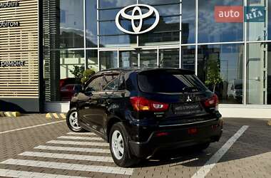 Внедорожник / Кроссовер Mitsubishi ASX 2012 в 