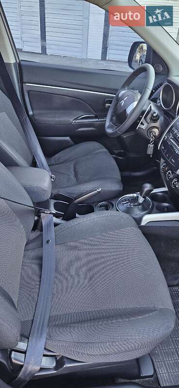 Внедорожник / Кроссовер Mitsubishi ASX 2011 в Черкассах