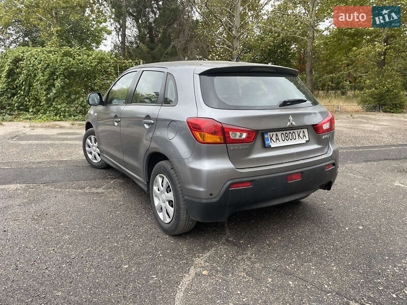 Внедорожник / Кроссовер Mitsubishi ASX 2012 в Николаеве