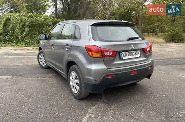 Внедорожник / Кроссовер Mitsubishi ASX 2012 в 