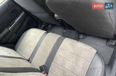Внедорожник / Кроссовер Mitsubishi ASX 2012 в 