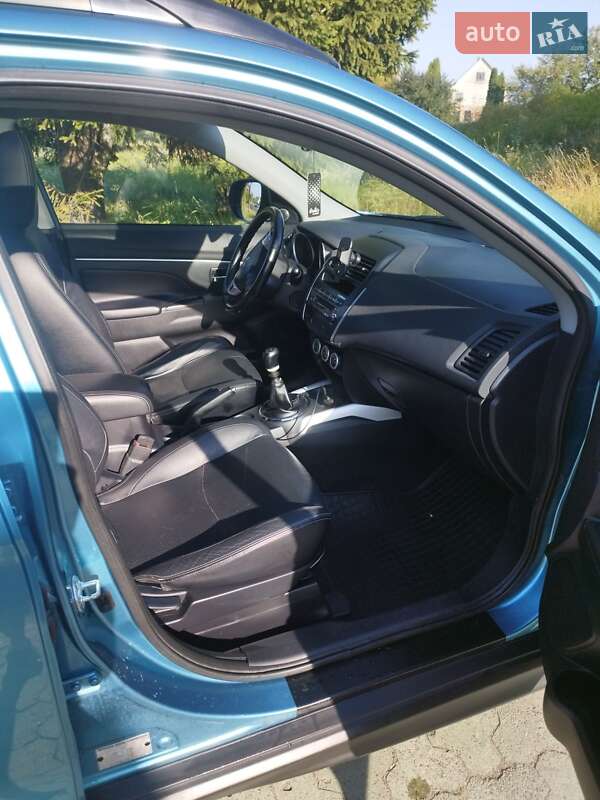Внедорожник / Кроссовер Mitsubishi ASX 2010 в Дубно фото 16 Внедорожник / Кроссовер Mitsubishi ASX 2010 в Дубно