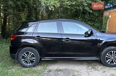 Внедорожник / Кроссовер Mitsubishi ASX 2010 в Ромнах