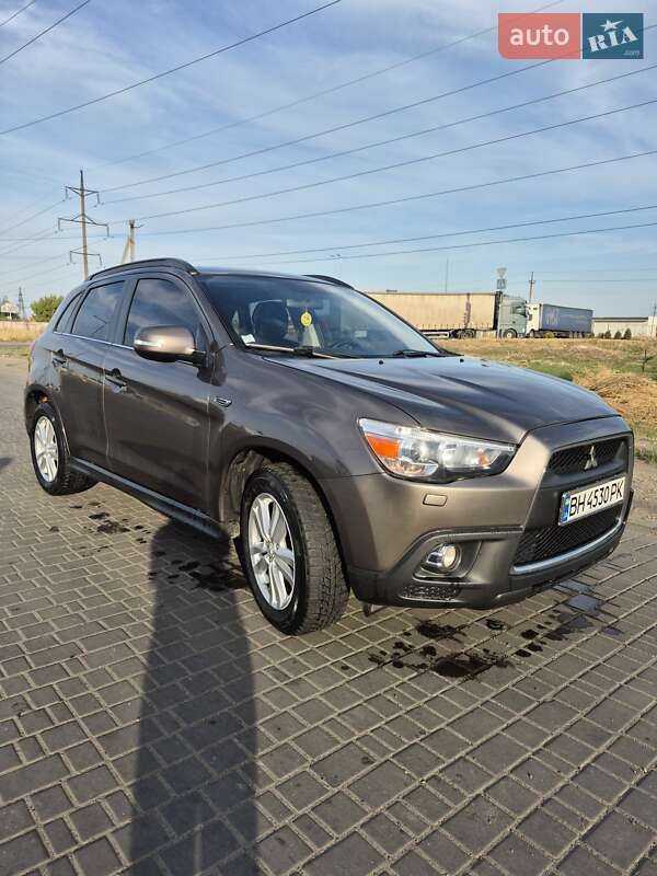 Внедорожник / Кроссовер Mitsubishi ASX 2010 в Одессе
