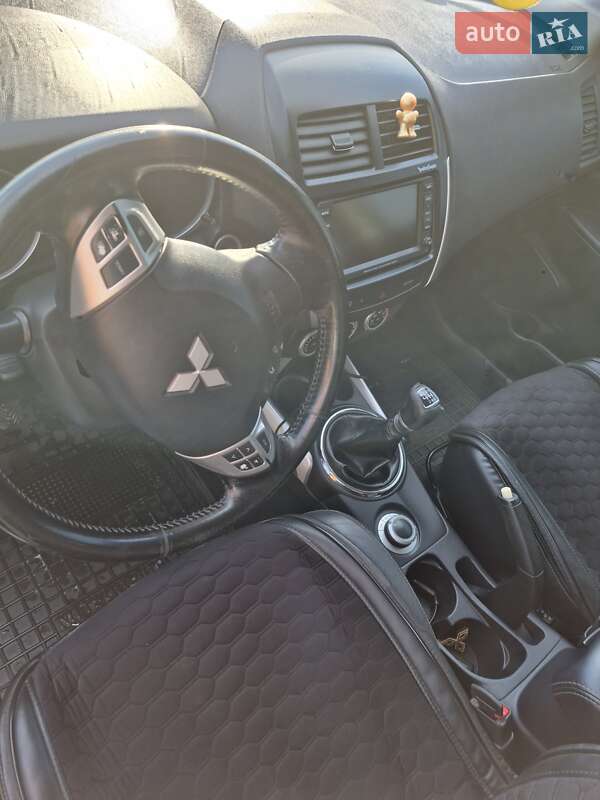 Внедорожник / Кроссовер Mitsubishi ASX 2010 в Одессе