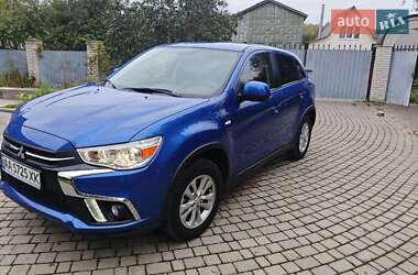 Внедорожник / Кроссовер Mitsubishi ASX 2019 в 