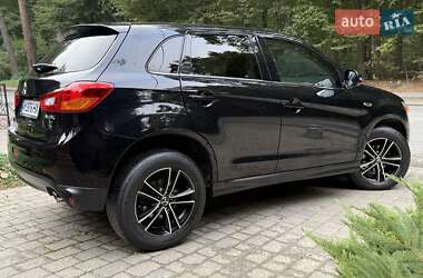 Внедорожник / Кроссовер Mitsubishi ASX 2014 в 