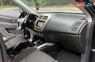 Внедорожник / Кроссовер Mitsubishi ASX 2014 в 