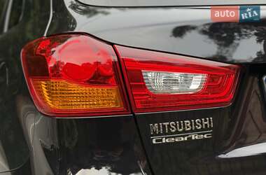 Внедорожник / Кроссовер Mitsubishi ASX 2014 в 