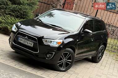 Внедорожник / Кроссовер Mitsubishi ASX 2014 в 