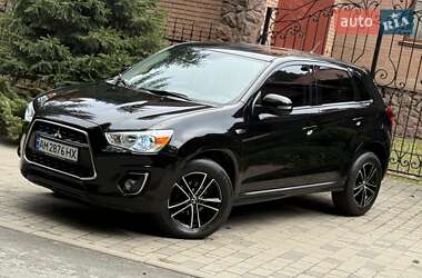 Внедорожник / Кроссовер Mitsubishi ASX 2014 в 