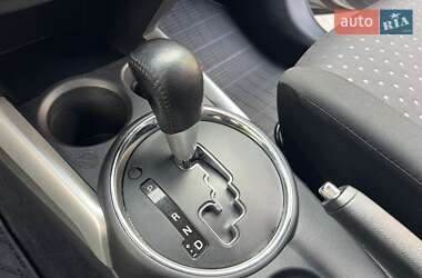 Внедорожник / Кроссовер Mitsubishi ASX 2011 в 