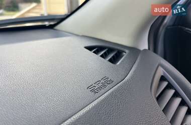 Внедорожник / Кроссовер Mitsubishi ASX 2011 в 