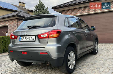 Внедорожник / Кроссовер Mitsubishi ASX 2012 в 
