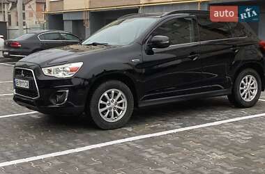 Внедорожник / Кроссовер Mitsubishi ASX 2014 в 
