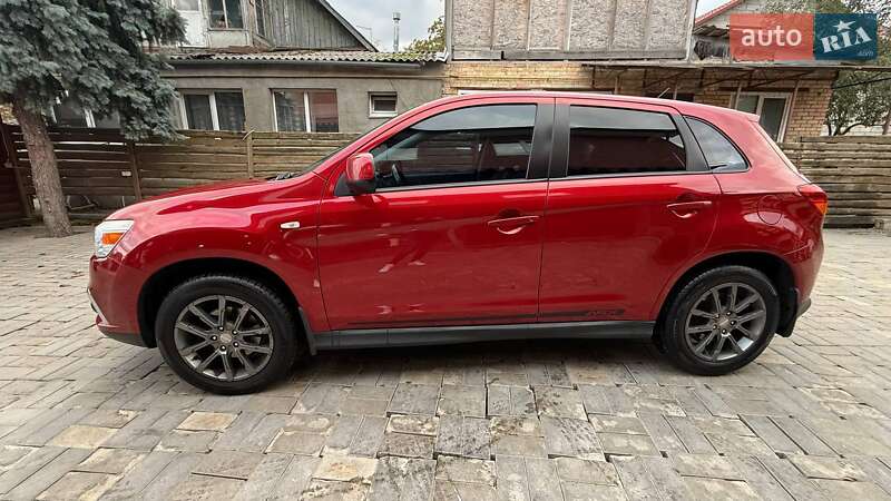 Внедорожник / Кроссовер Mitsubishi ASX 2013 в Ирпене