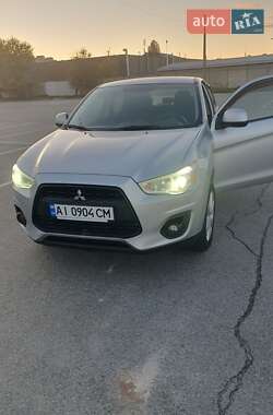 Внедорожник / Кроссовер Mitsubishi ASX 2013 в 