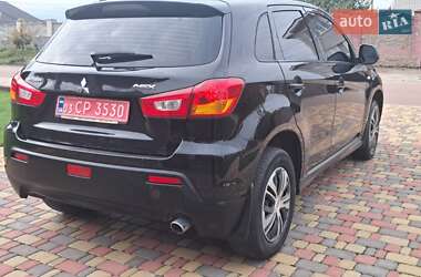 Внедорожник / Кроссовер Mitsubishi ASX 2011 в 