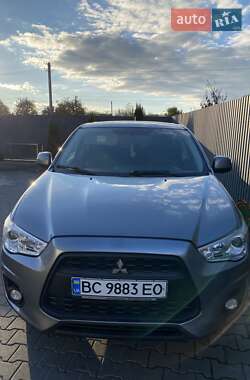 Внедорожник / Кроссовер Mitsubishi ASX 2015 в 
