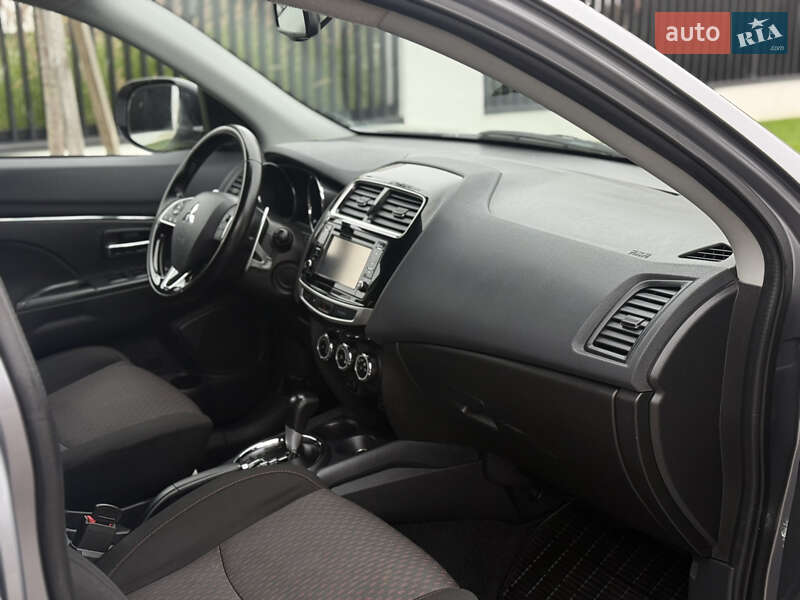 Позашляховик / Кросовер Mitsubishi ASX 2017 в Білій Церкві фото 15 Позашляховик / Кросовер Mitsubishi ASX 2017 в Білій Церкві