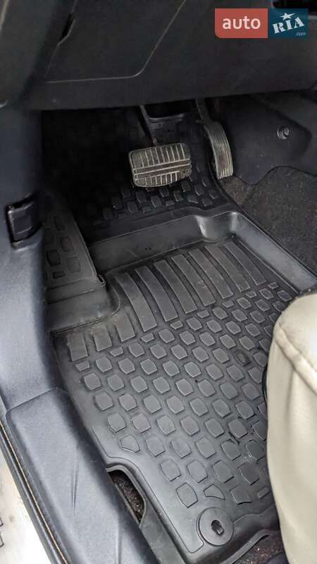 Внедорожник / Кроссовер Mitsubishi ASX 2011 в Харькове фото 25 Внедорожник / Кроссовер Mitsubishi ASX 2011 в Харькове