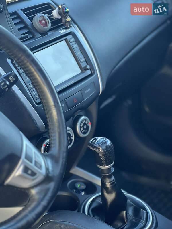 Позашляховик / Кросовер Mitsubishi ASX 2010 в Кременці