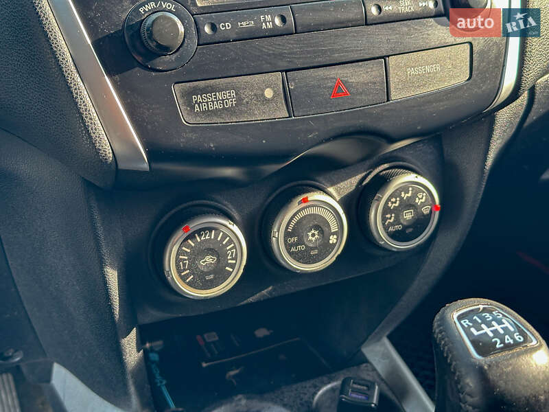 Позашляховик / Кросовер Mitsubishi ASX 2011 в Радивиліві фото 61 Позашляховик / Кросовер Mitsubishi ASX 2011 в Радивиліві