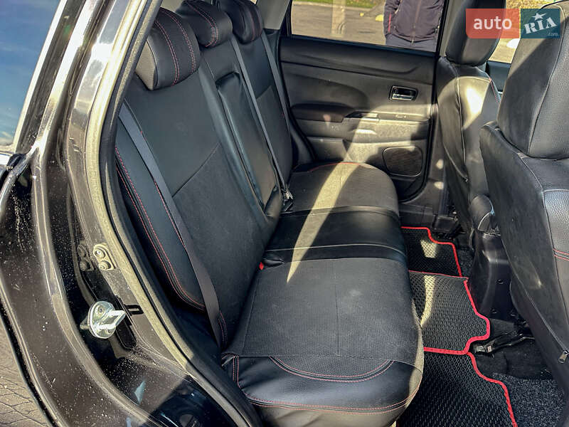 Позашляховик / Кросовер Mitsubishi ASX 2011 в Радивиліві фото 81 Позашляховик / Кросовер Mitsubishi ASX 2011 в Радивиліві