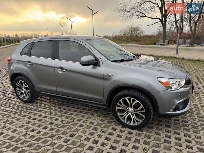 Внедорожник / Кроссовер Mitsubishi ASX 2017 в Коломые