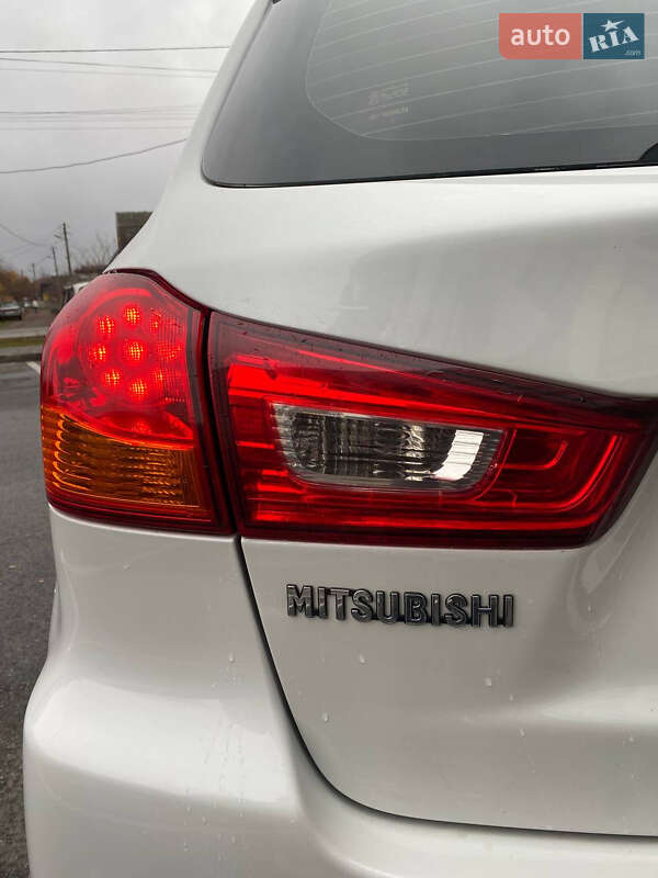 Внедорожник / Кроссовер Mitsubishi ASX 2010 в Чернигове фото 5 Внедорожник / Кроссовер Mitsubishi ASX 2010 в Чернигове