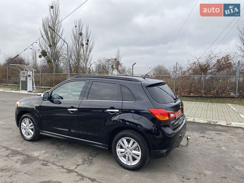 Позашляховик / Кросовер Mitsubishi ASX 2014 в Новоархангельську