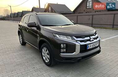 Позашляховик / Кросовер Mitsubishi ASX 2020 в Києві