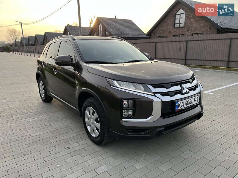 Внедорожник / Кроссовер Mitsubishi ASX 2020 в Киеве