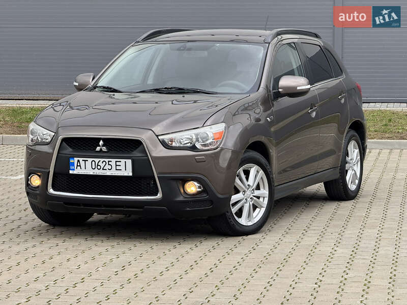 Внедорожник / Кроссовер Mitsubishi ASX 2011 в Ивано-Франковске фото 3 Внедорожник / Кроссовер Mitsubishi ASX 2011 в Ивано-Франковске