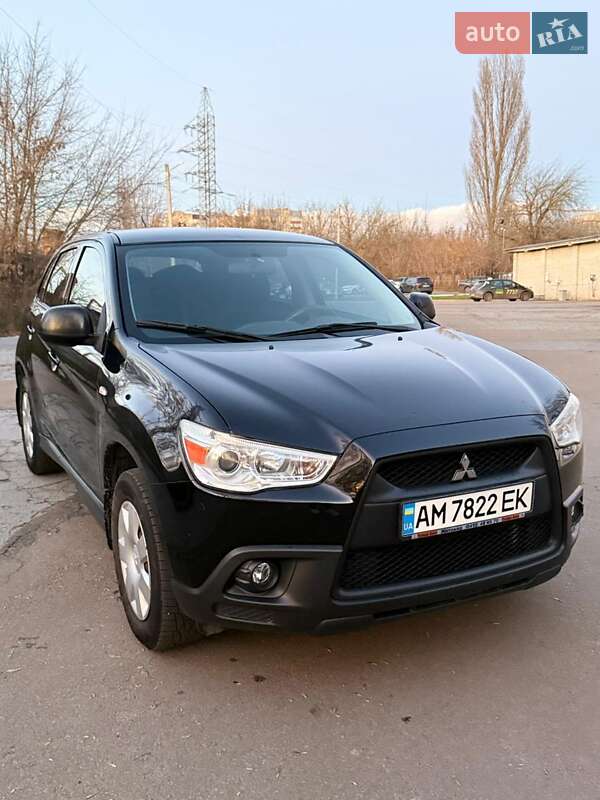 Внедорожник / Кроссовер Mitsubishi ASX 2010 в Житомире