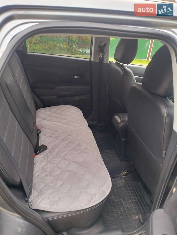 Позашляховик / Кросовер Mitsubishi ASX 2012 в Шепетівці