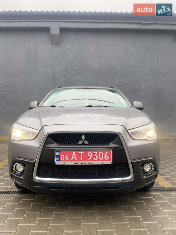 Внедорожник / Кроссовер Mitsubishi ASX 2015 в Житомире